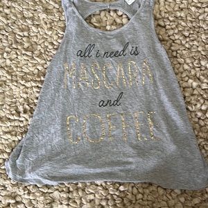 Slight crop top twist back tank